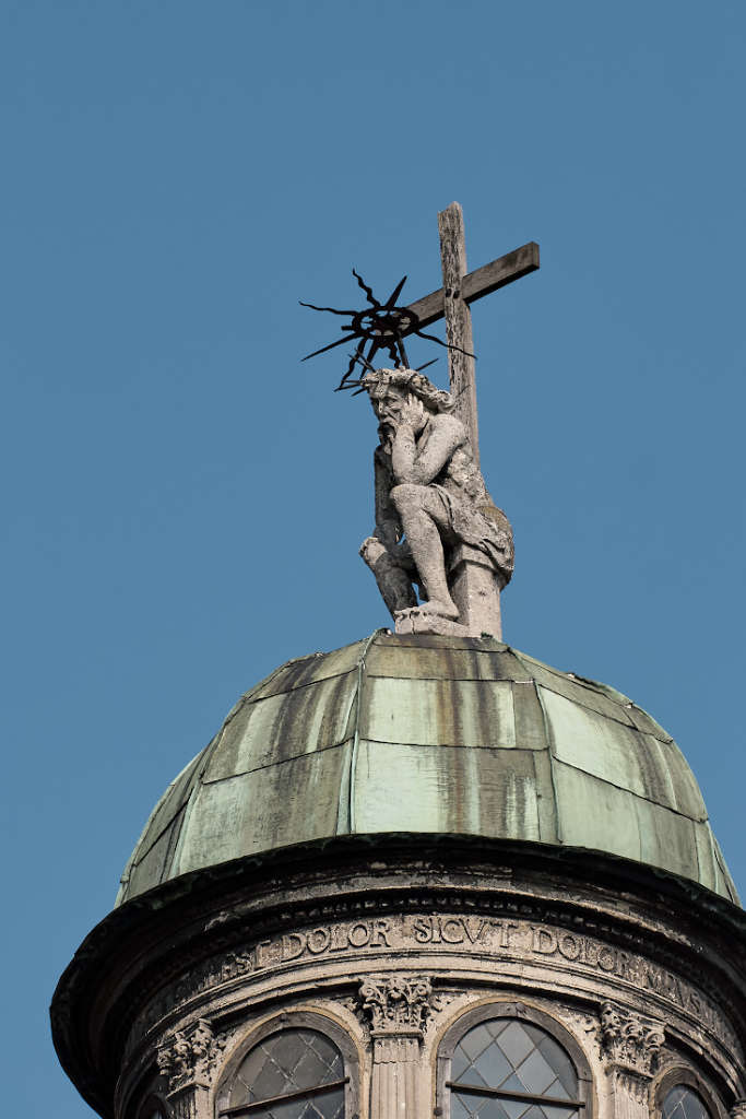 Jesus over Boims Chapel